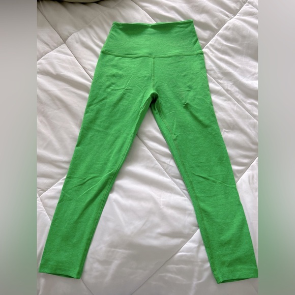 Beyond Yoga Pants - Beyond Yoga Lime Green Spacedye Crop Leggings. Size S